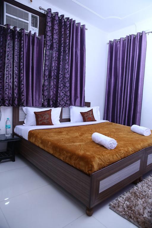 Hotel Airport Land Nueva Delhi Habitación foto